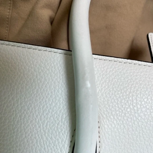 Christian Louboutin Paloma Bag Medium - Picture 6 of 10